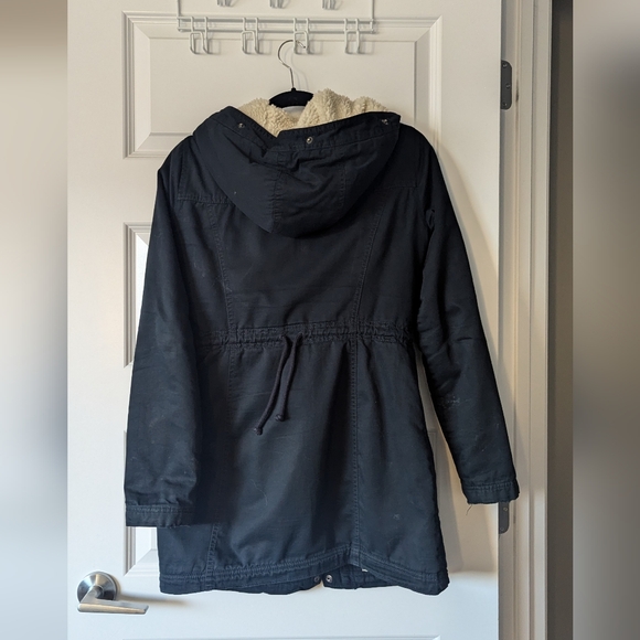 Hollister Fall/Winter Jacket - Picture 3 of 3